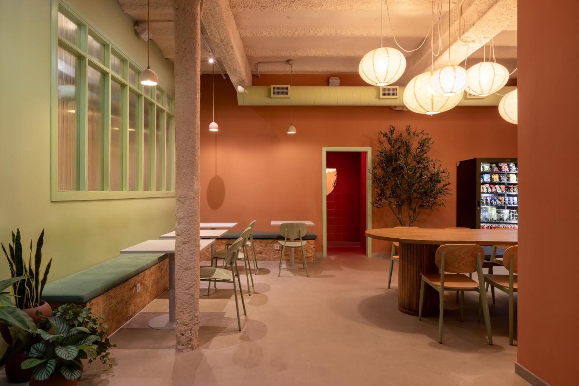 The Loft House Madrid Hostel Bagian luar foto